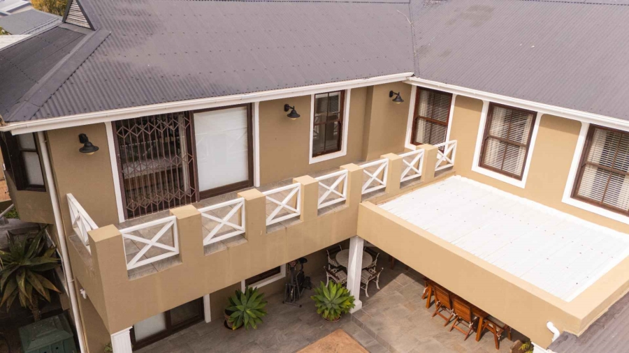 4 Bedroom Property for Sale in Panorama Western Cape